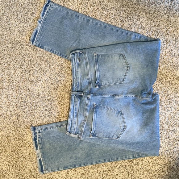 Risen Jeans asymmetrical button fly ankle crop raw edge jeans! - Picture 5 of 6